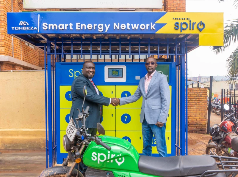 Uganda_Charging-station-at-Oryx-Energies-Yongeza_low